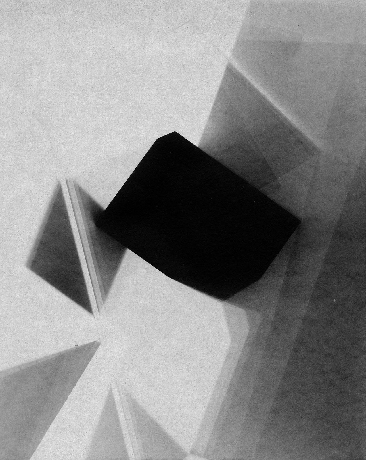 DanielaDroz--SOLEBLU-008-BW--2020